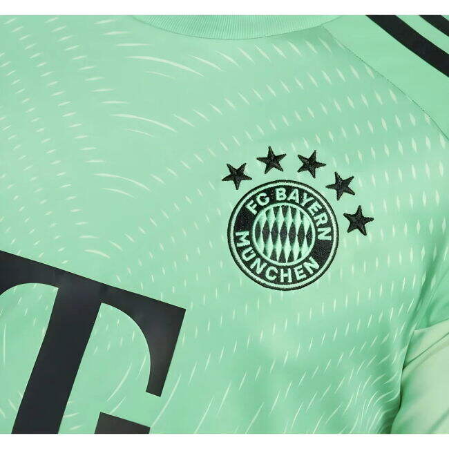 Classic Bayern Munich Home Jersey 2025-2026