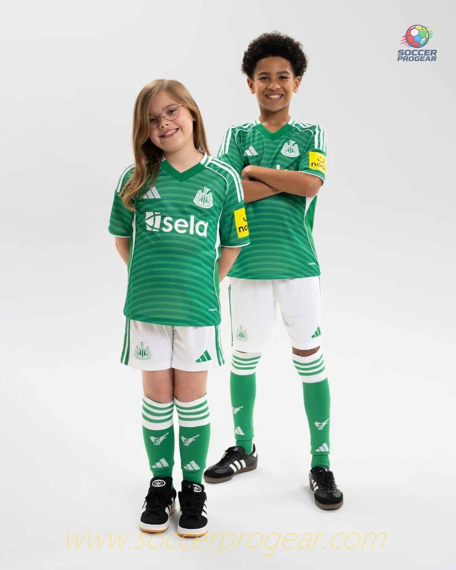Newcastle Children's Edition Away Soccer Shirt 2025-2026 Season
