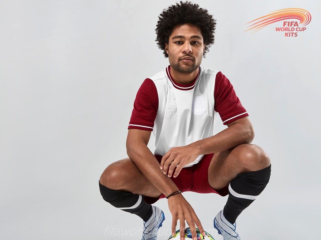 FC Bayern 120th Anniversary Shirt Limited Edition