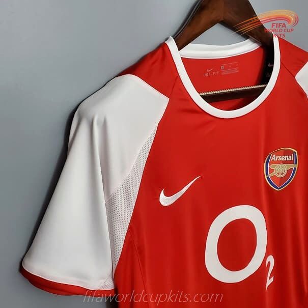 Arsenal season 02-04 Home Game Soccer Kit