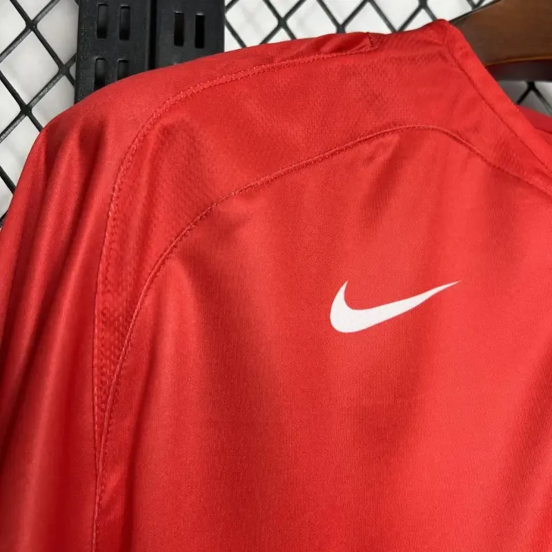 2005-2006 Juventus Jersey retro kit