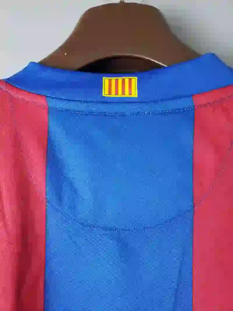 2007-2008 Barcelona Jersey retro kit