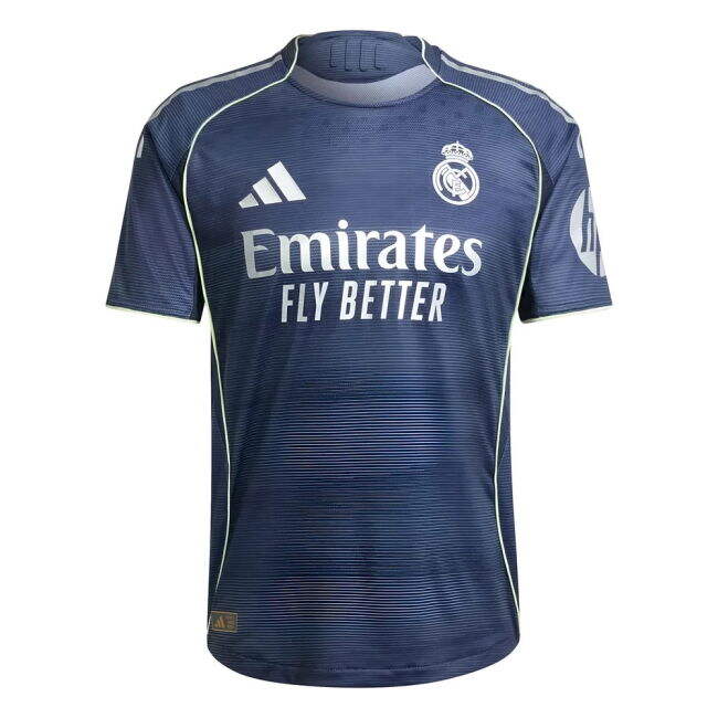 Real Madrid Soccer Club Rare Piece Away Exclusive Kit (1)