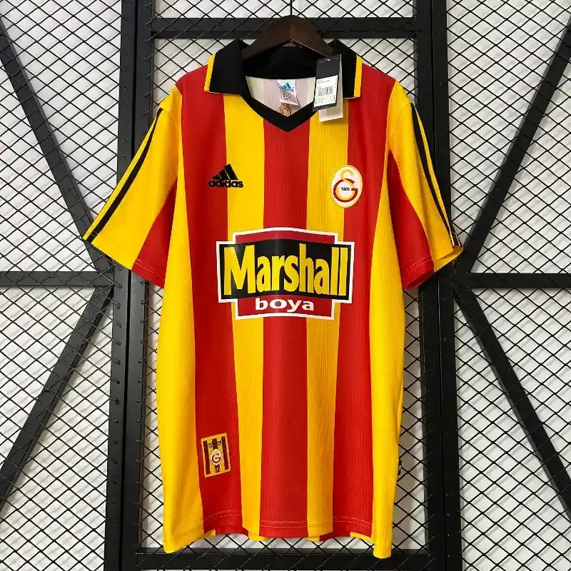 1999-2000 Galatasaray Jersey retro kit