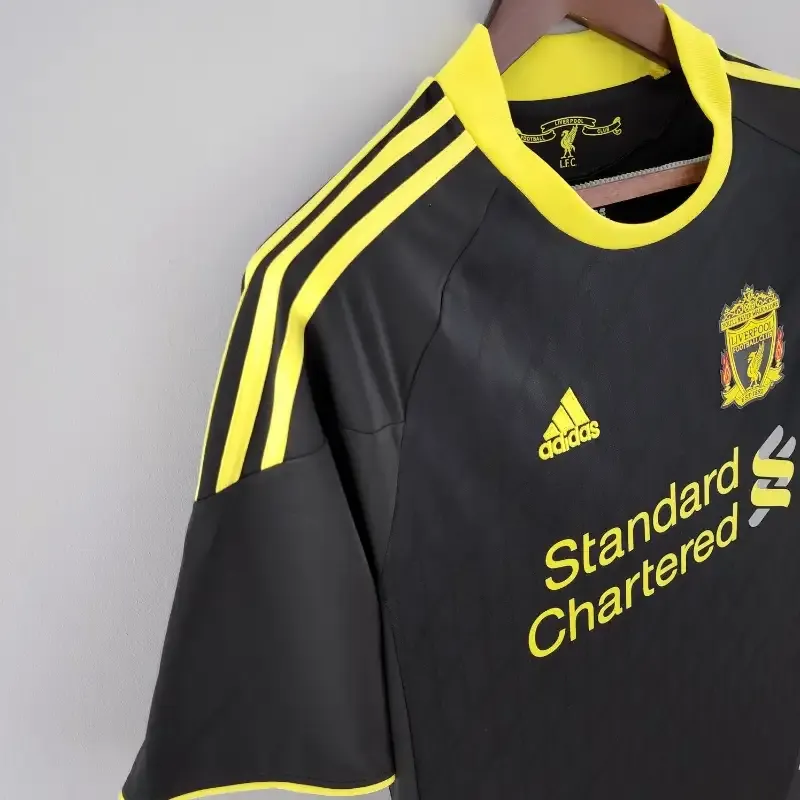 2010-2011 Liverpool Third retro kit