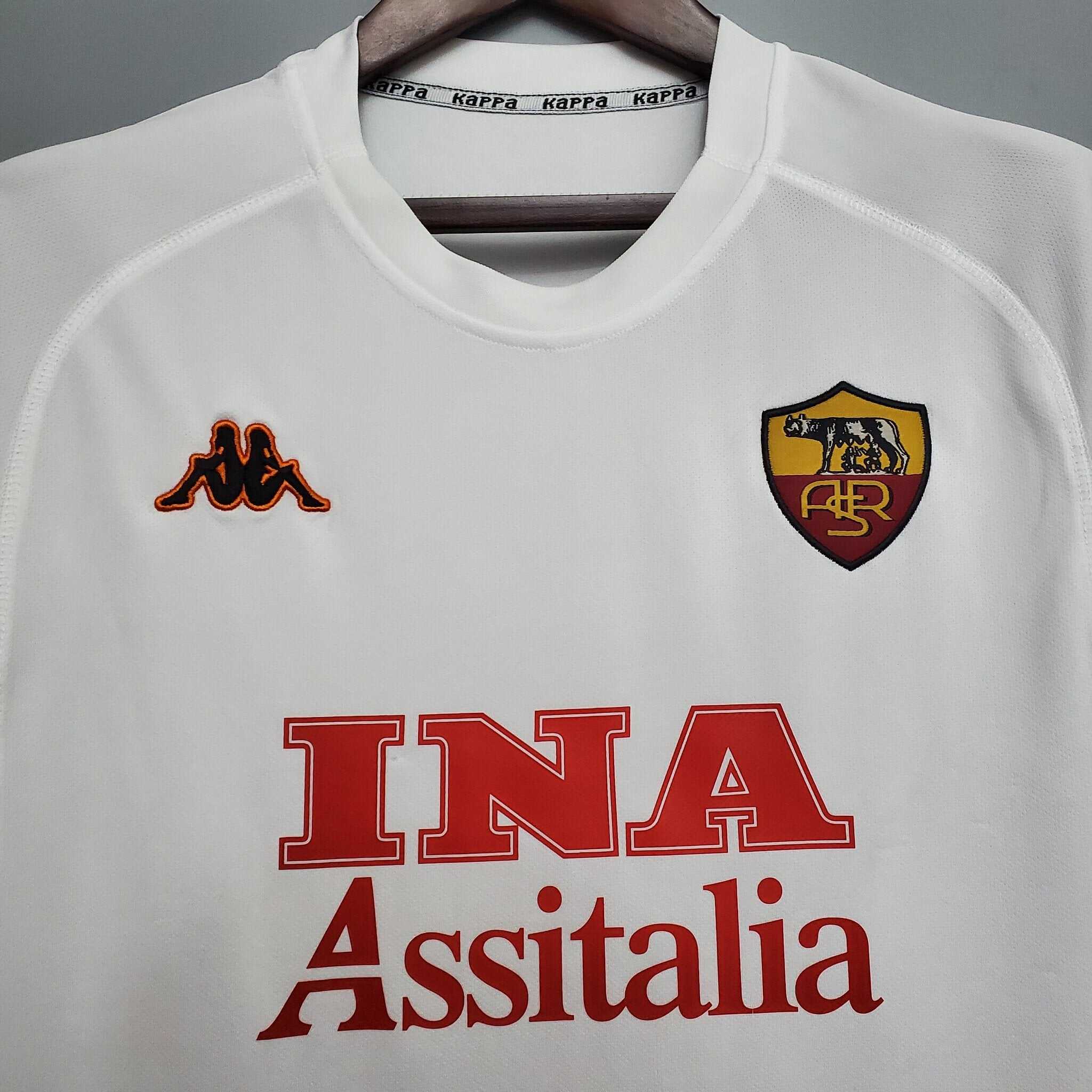 2000-2001 AS Roma away Kit