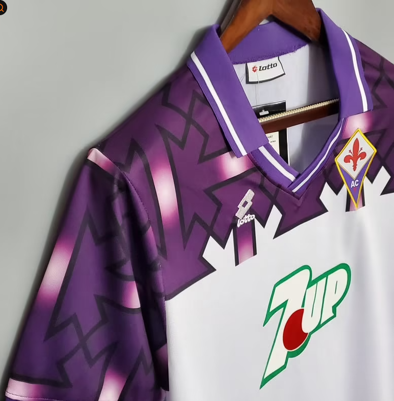 1992-1993 Fiorentina Away kit