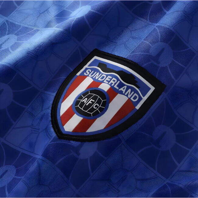 2025-2026 Sunderland Away Shirt