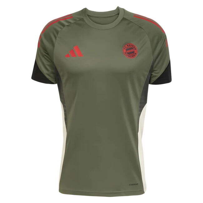 Match Replica Bayern Munich Training Fan Shirt (Adults)