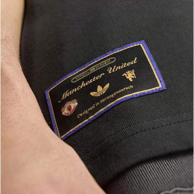 Limited Stock Rare - 2025-2026 Moisture-Wicking Black Adults #37154