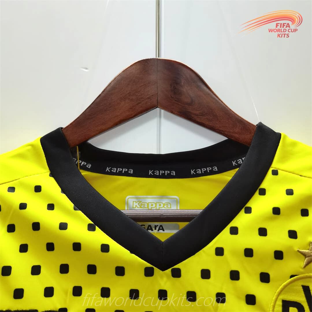 Dortmund 11-12 Main Soccer Kit