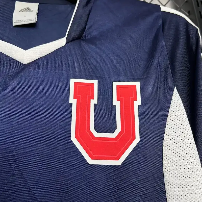 2003 University of Chile Jersey retro kit