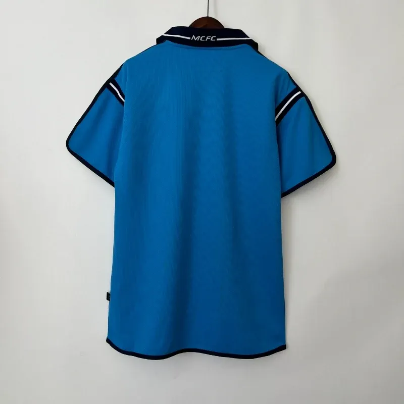 2001-2002 Manchester City Jersey retro kit