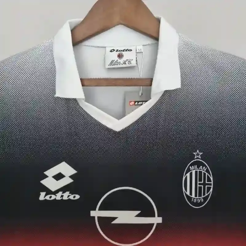 1995-1996 AC Milan Training Suit & retro kit