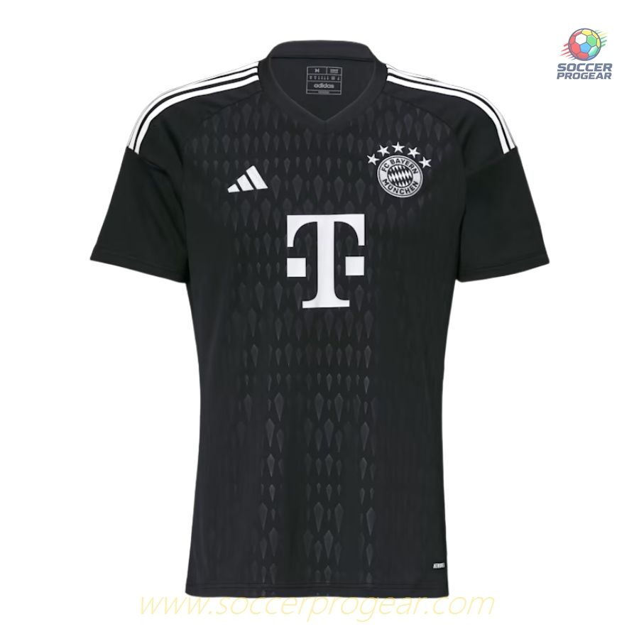 Bayern Munich Goalkeeper Soccer Team Shirt 2023 2024 Black