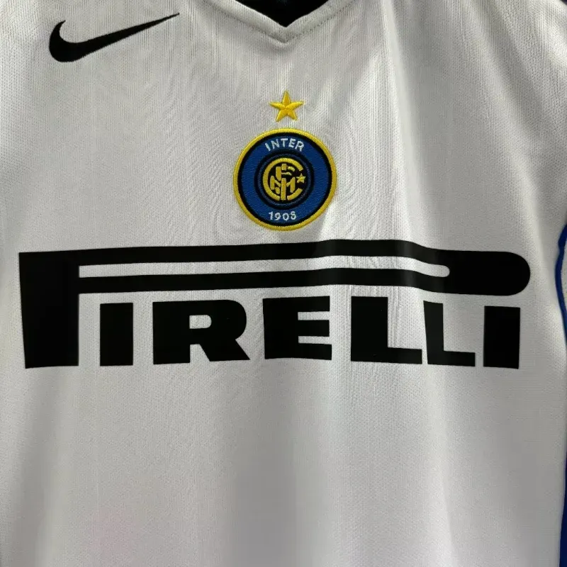2004-2005 Inter Milan Jersey retro kit