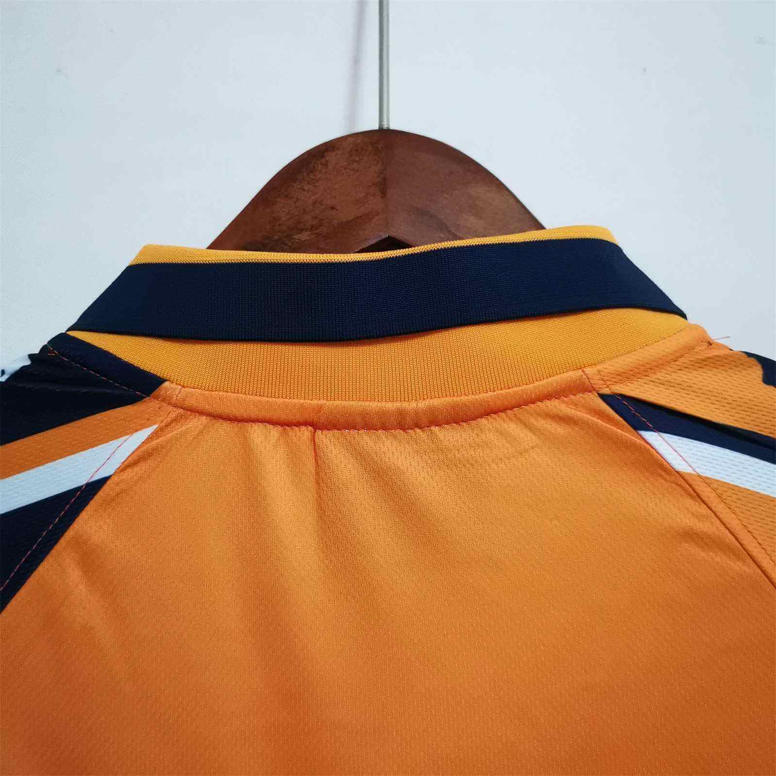 1997-98 FC Porto Home kit