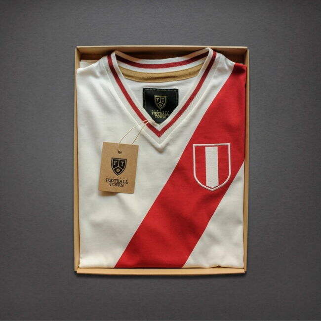 Vintage Peru Jersey (Adult)