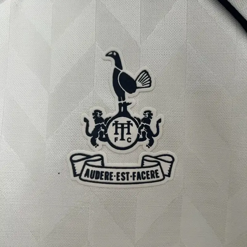 1987-1989 Tottenham Hotspur Jersey retro kit