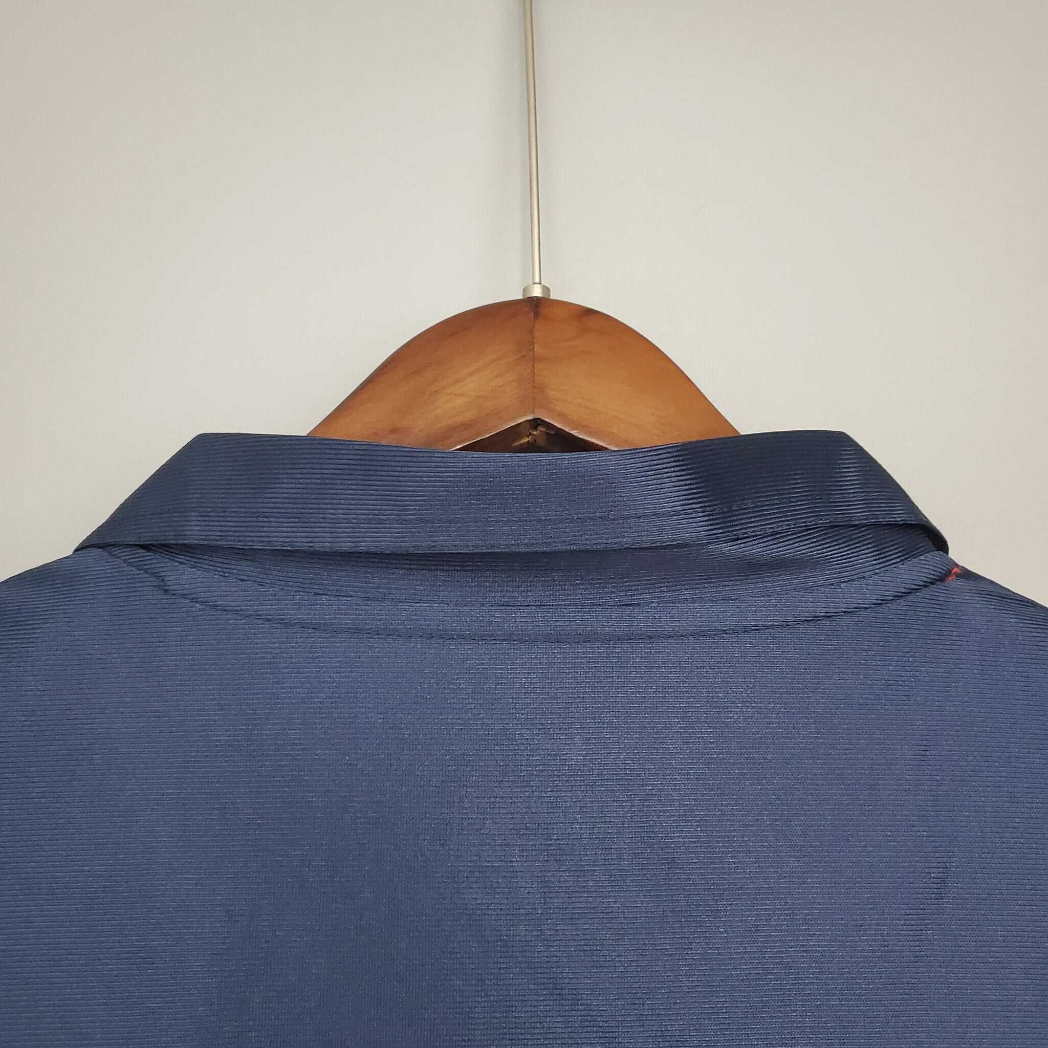 2001-2002 Paris Saint Germain kit