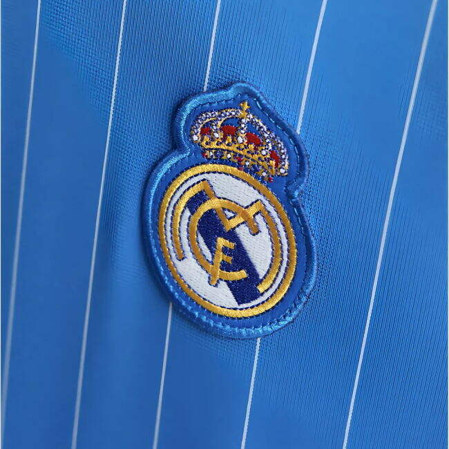 Limited Edition Real Madrid Home Collector Jersey 2025-2026 (3)