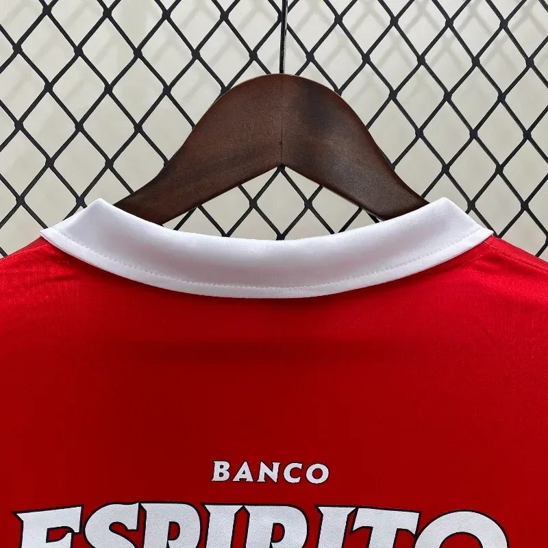 2004-2005 Benfica Jersey retro kit