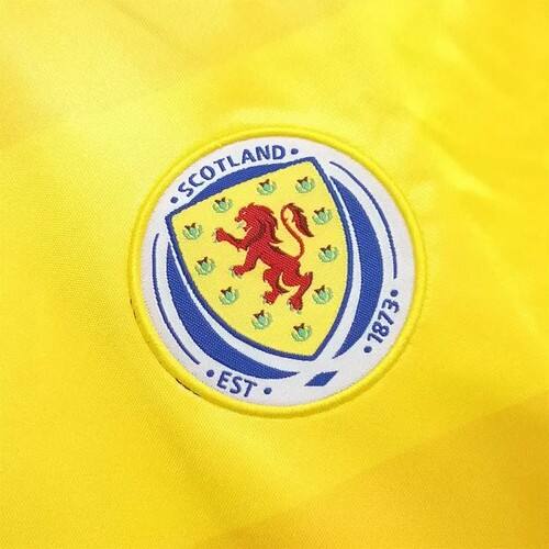Authentic Design Football Team Escocia #1986 Fresh Look Avid Offici...