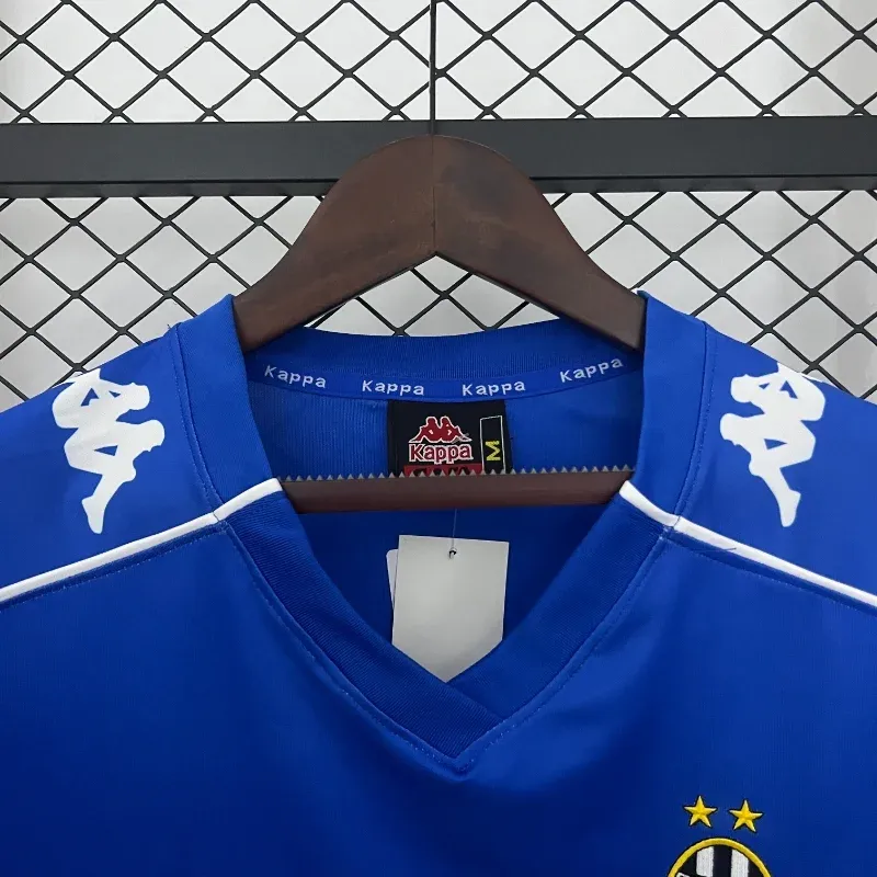 1999-2000 Juventus Jersey retro kit