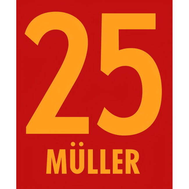 Thomas Muller Bayern Munich Hero football T-Shirt (Unisex