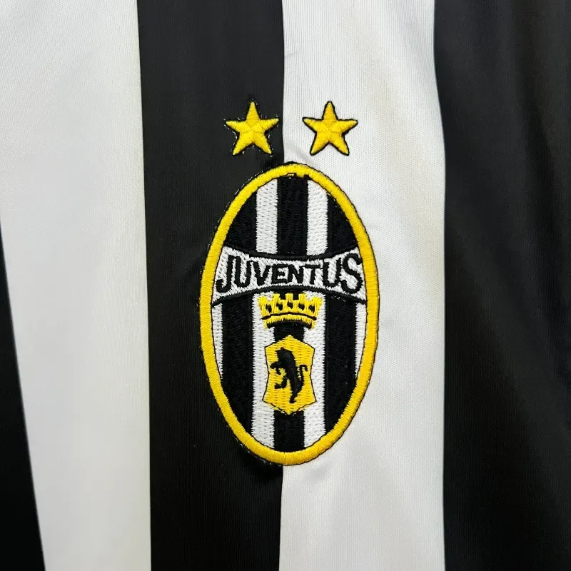 2003-2004 Juventus Jersey retro kit