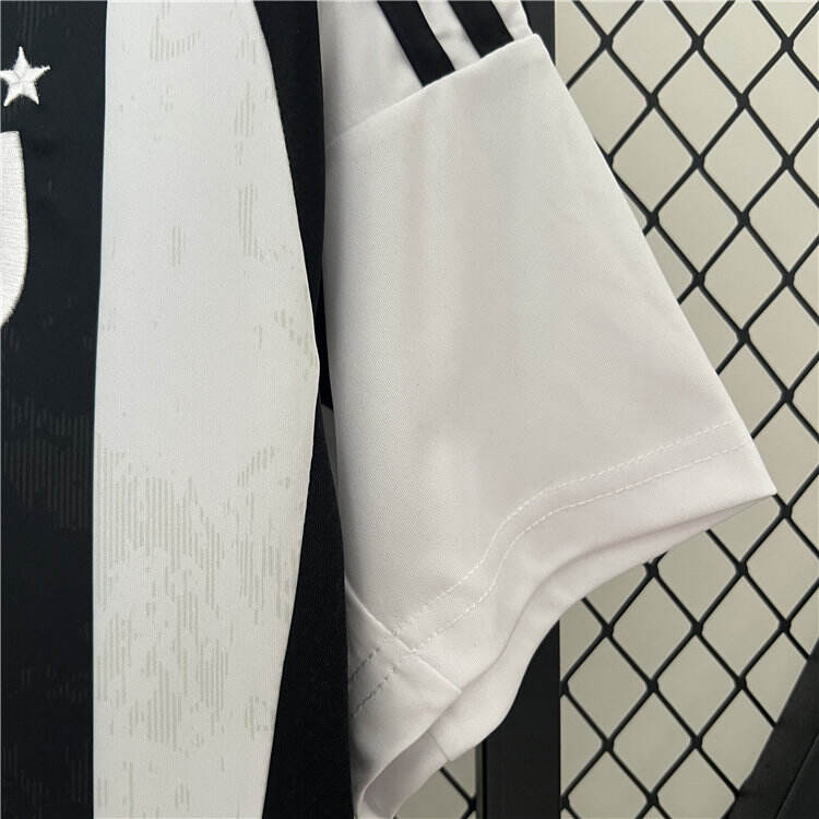 Premium 2425 Juventus Home Shirt - Official Replica 7855