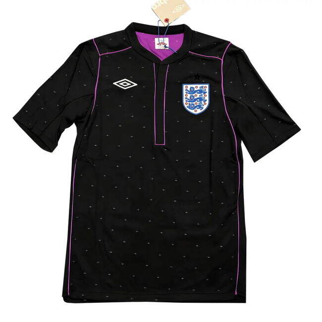 England Classic Jersey 2010-2011