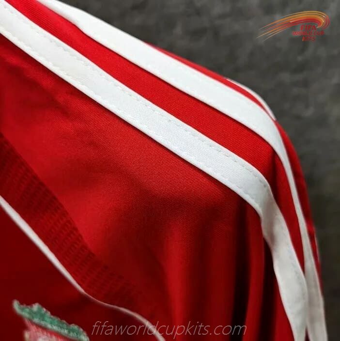 06-08 Liverpool First Choice Soccer Jersey