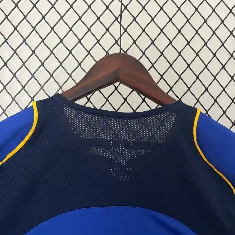 2004-2005 Juventus Jersey retro kit