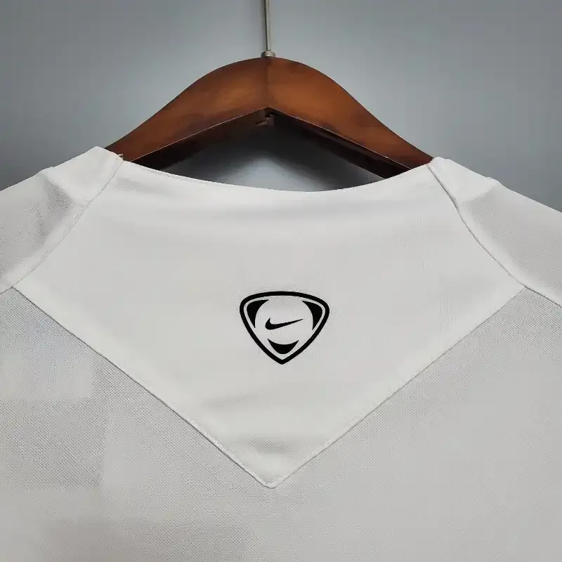 2007-2008 Celtic Away retro kit