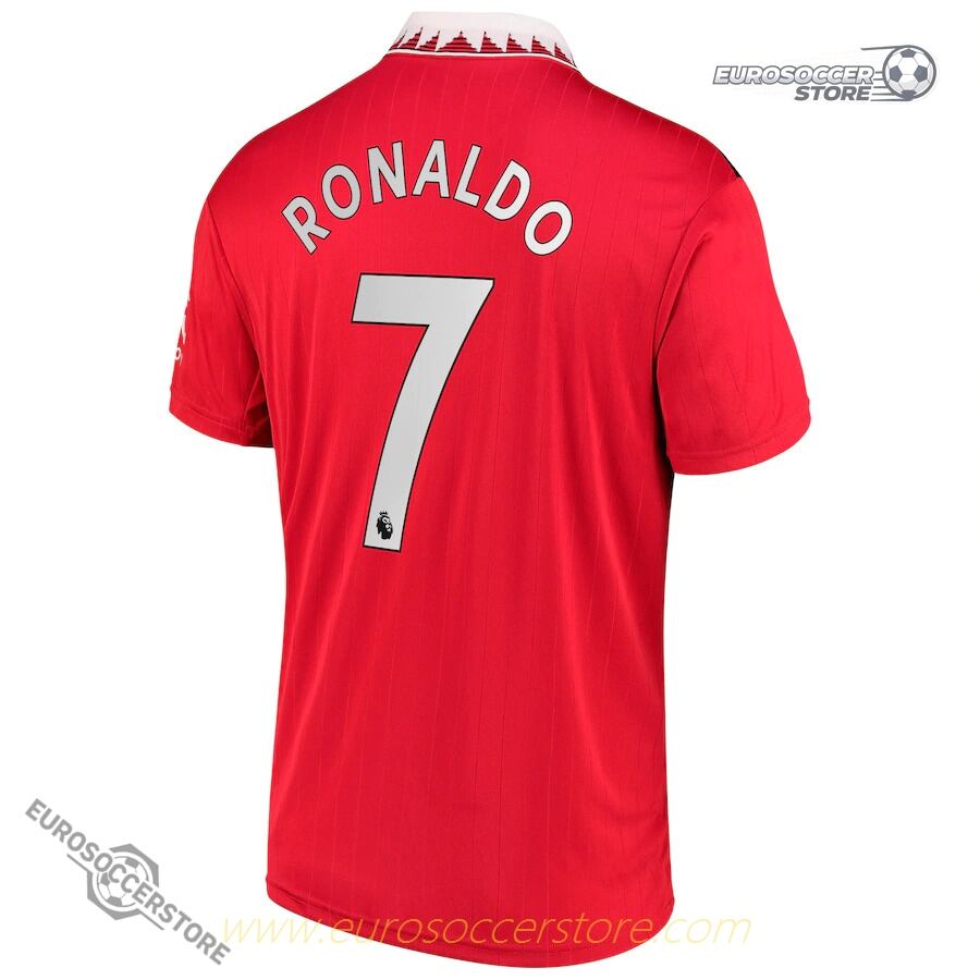 Manchester United's 22-23 Home Jersey featuring RONALDO with the number 7