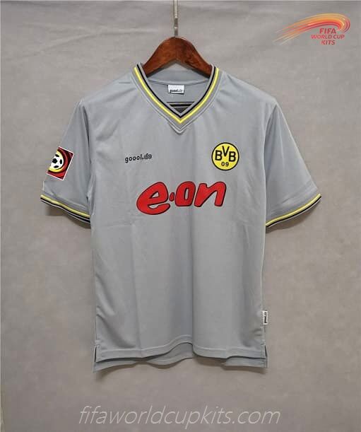 Dortmund Soccer Kit 99-00 Visiting