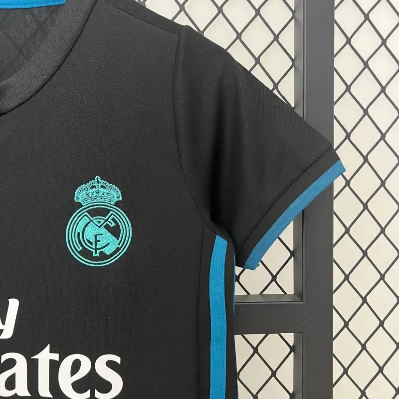 2017-2018 Kids Real Madrid Jersey retro kit