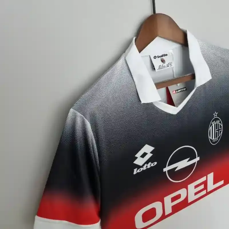 1995-1996 AC Milan Training Suit & retro kit