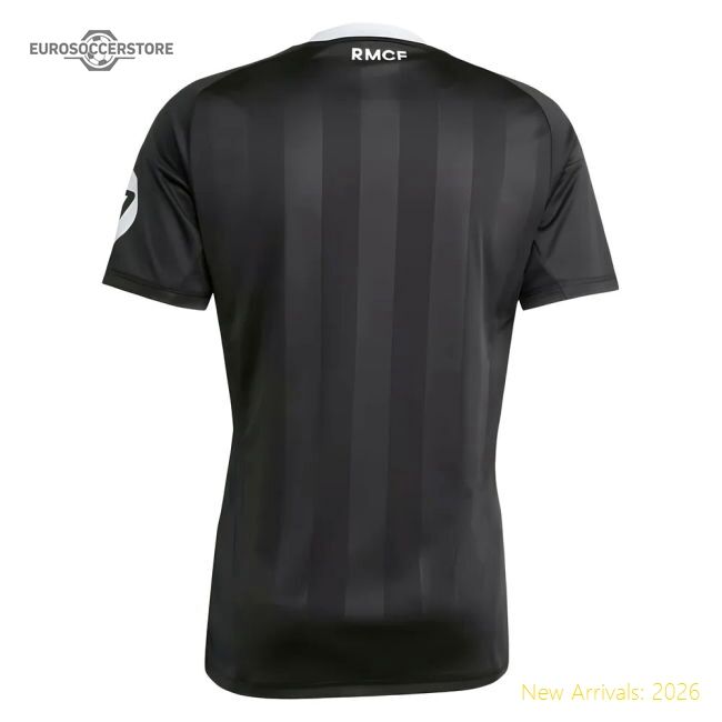 High-quality 2025-2026 Real Madrid Third Goalkeeper Shirt (black)