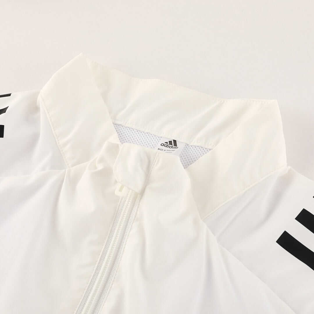 Manchester United Windbreaker Jacket 2025/26 - White