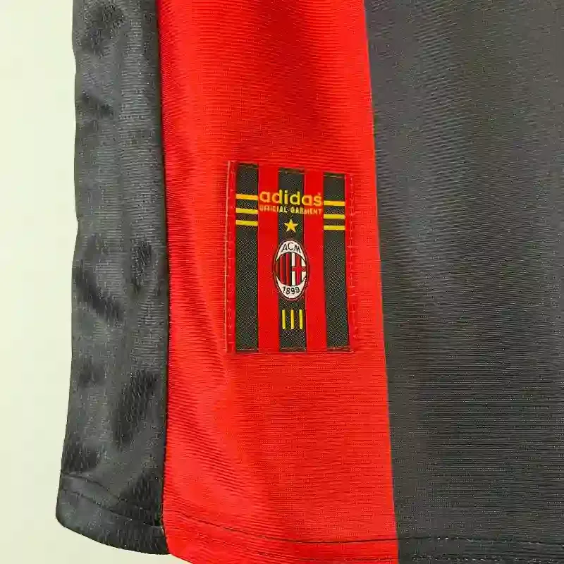 1998-1999 AC Milan Jersey retro kit