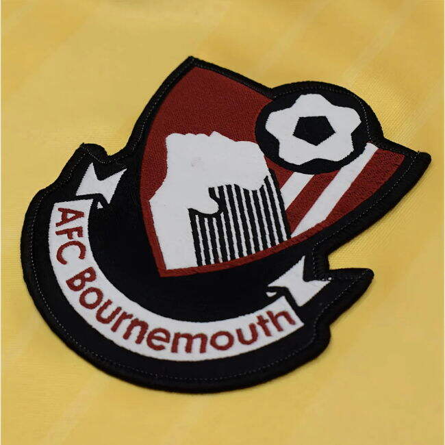 Vintage 1995-1996 Bournemouth Away Retro Shirt for Fan Wear