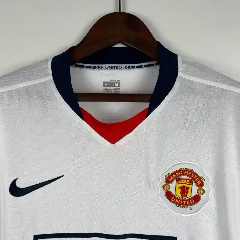 2007-2008 Long Sleeve Manchester United White Soccer retro kit