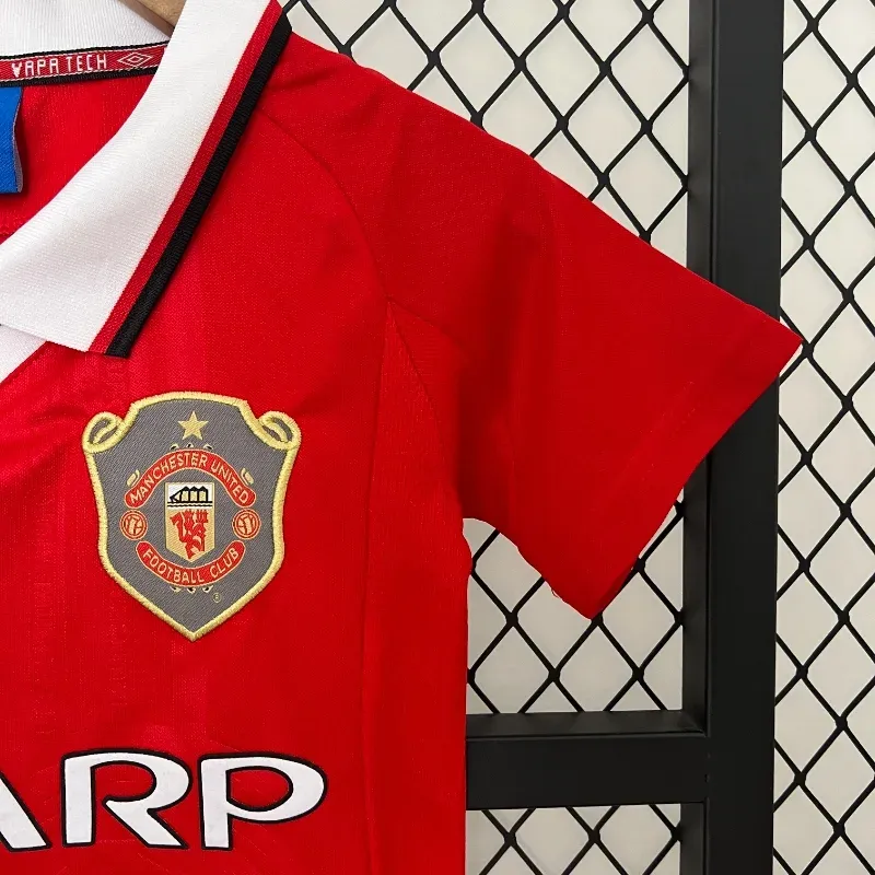 1999-2000 Kids Manchester United Jersey retro kit