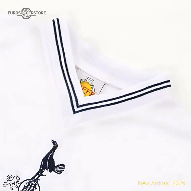 Tottenham Hotspur 1983-1985 Home Retro Football Shirt - Official Edition