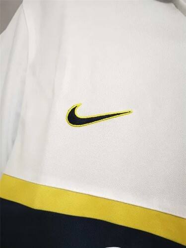 Official 1996-1997 Visitante - National Team - Football Fashion