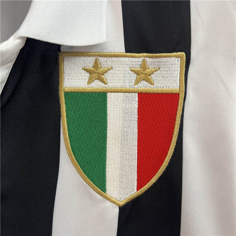 8485 Juventus Retro Home Soccer Football Shirt - Official Replica 8512