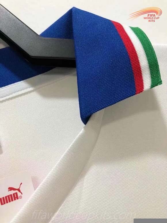 Italy 1982 World Cup Away Football Kit