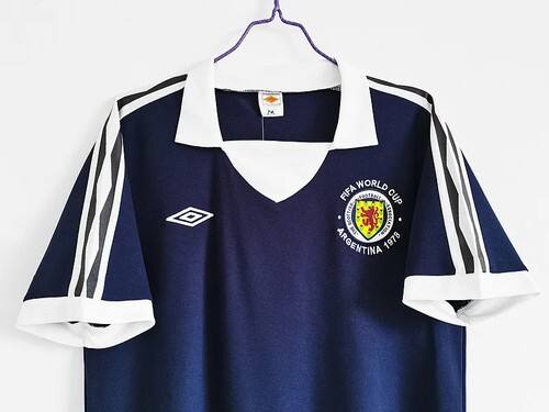 Loyal Football Team Escocia #1978 Premium Quality Vintage Collectio...